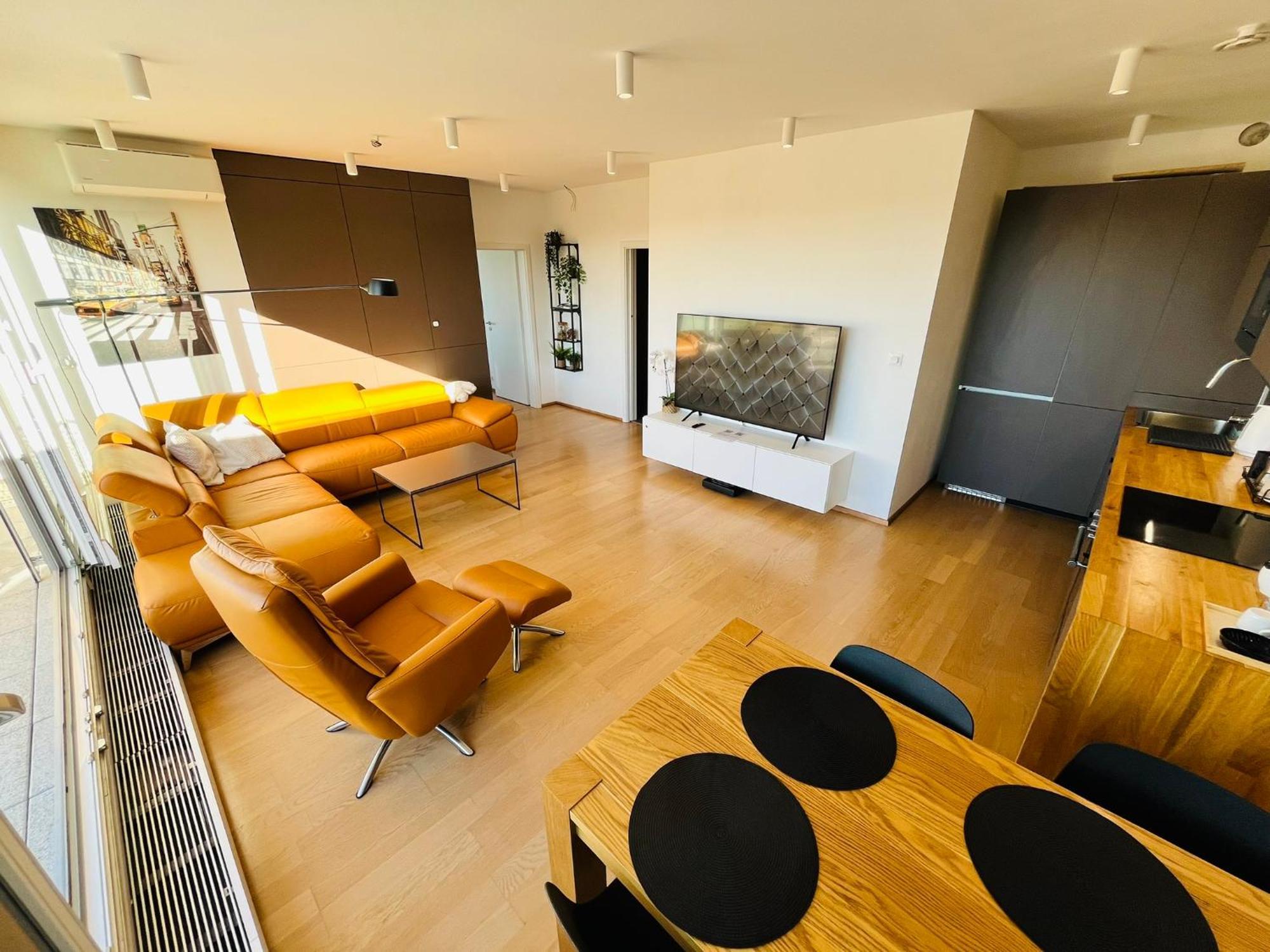 Brno City Center Apartment With Parking And A Big Terrace Exterior foto